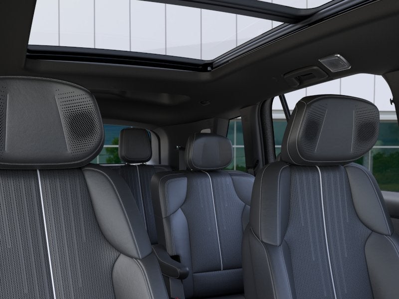 2027 Cadillac VISTIQ Luxury
