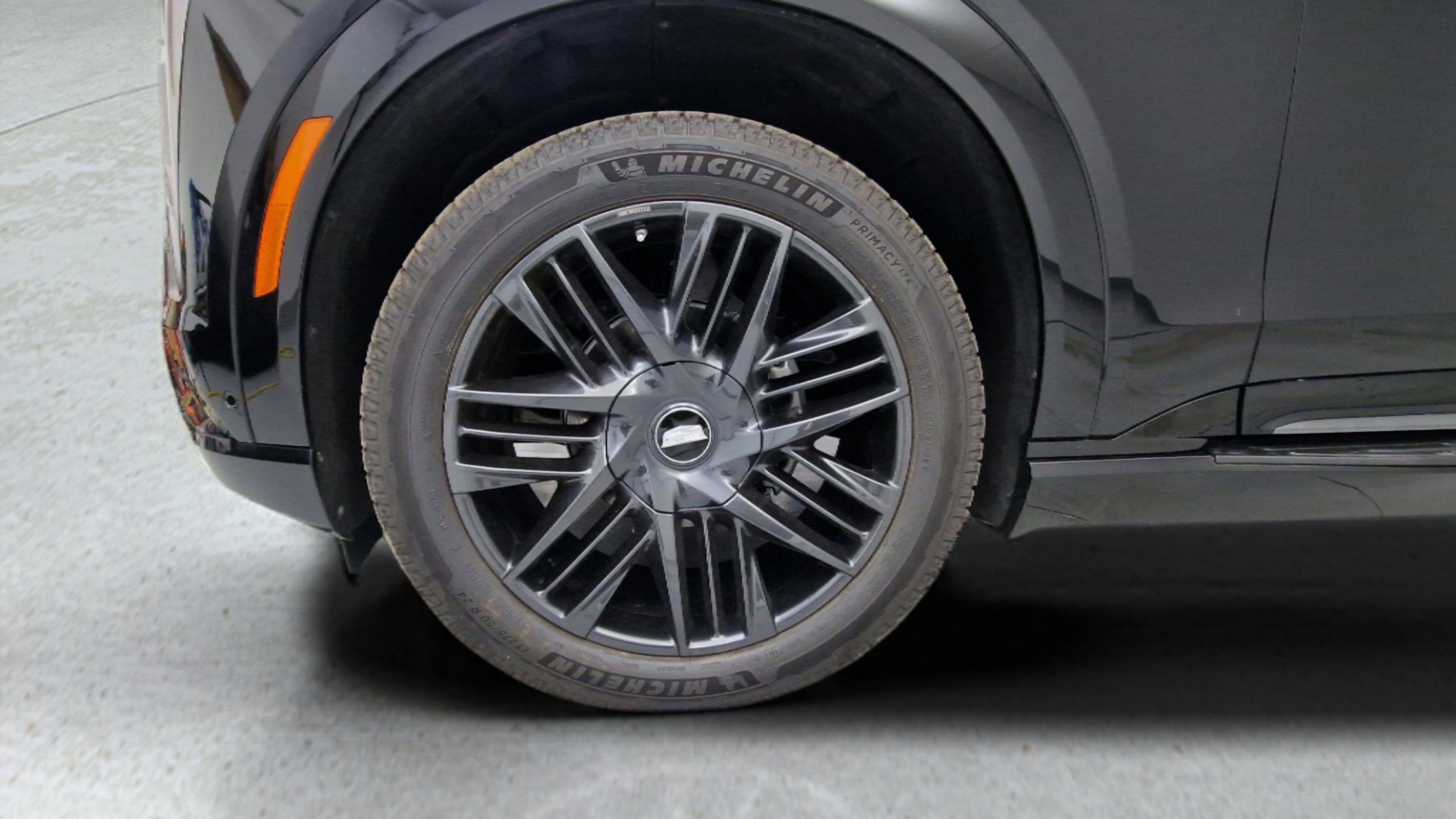 2025 Cadillac ESCALADE IQ Sport 2
