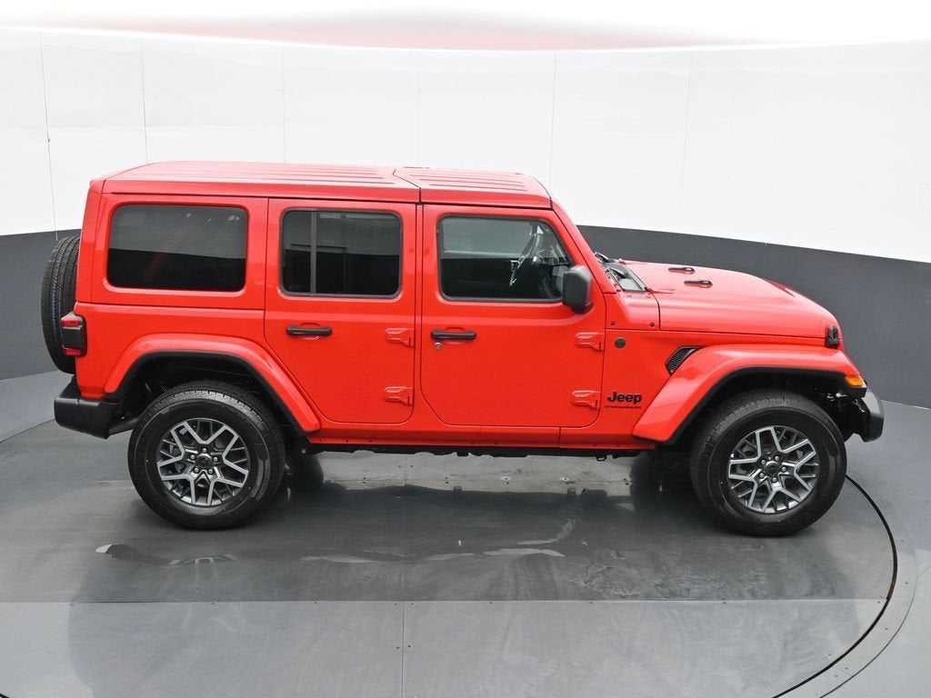 2025 Jeep Wrangler 4-Door Sahara 4x4