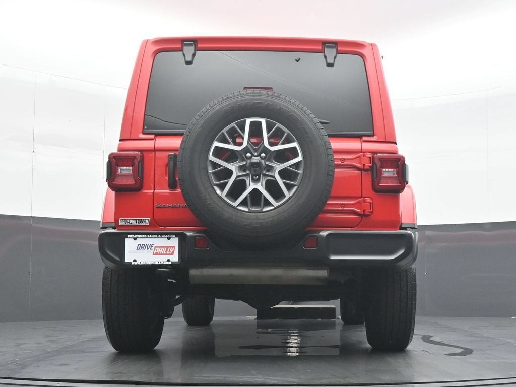 2025 Jeep Wrangler 4-Door Sahara 4x4