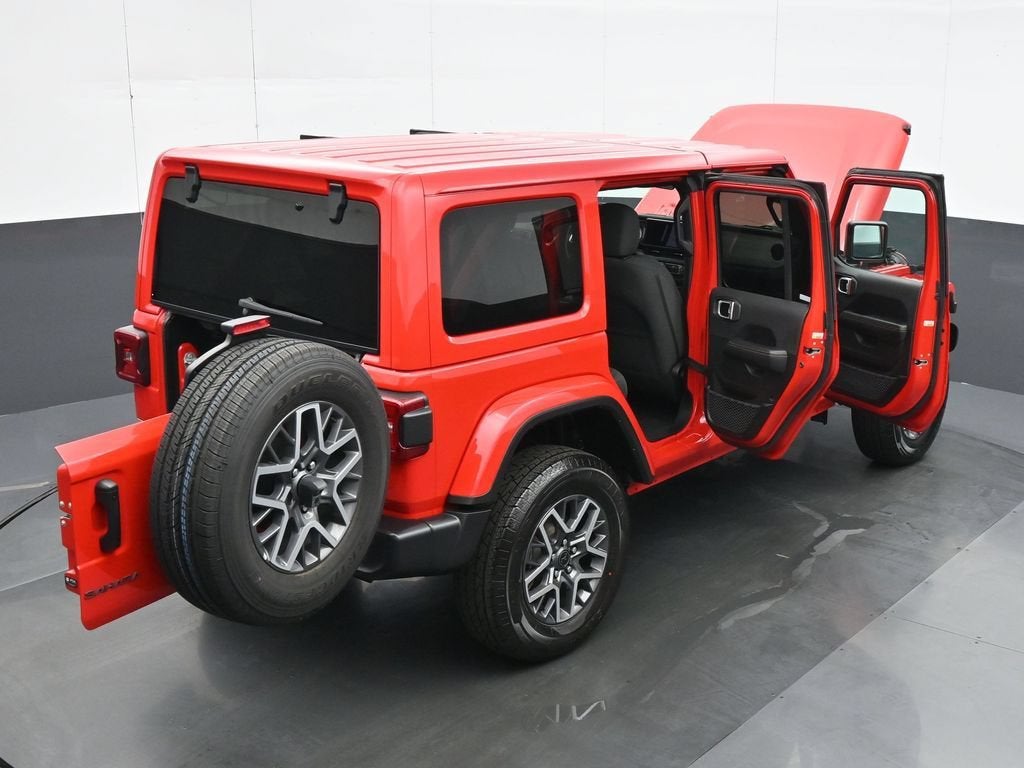 2025 Jeep Wrangler 4-Door Sahara 4x4