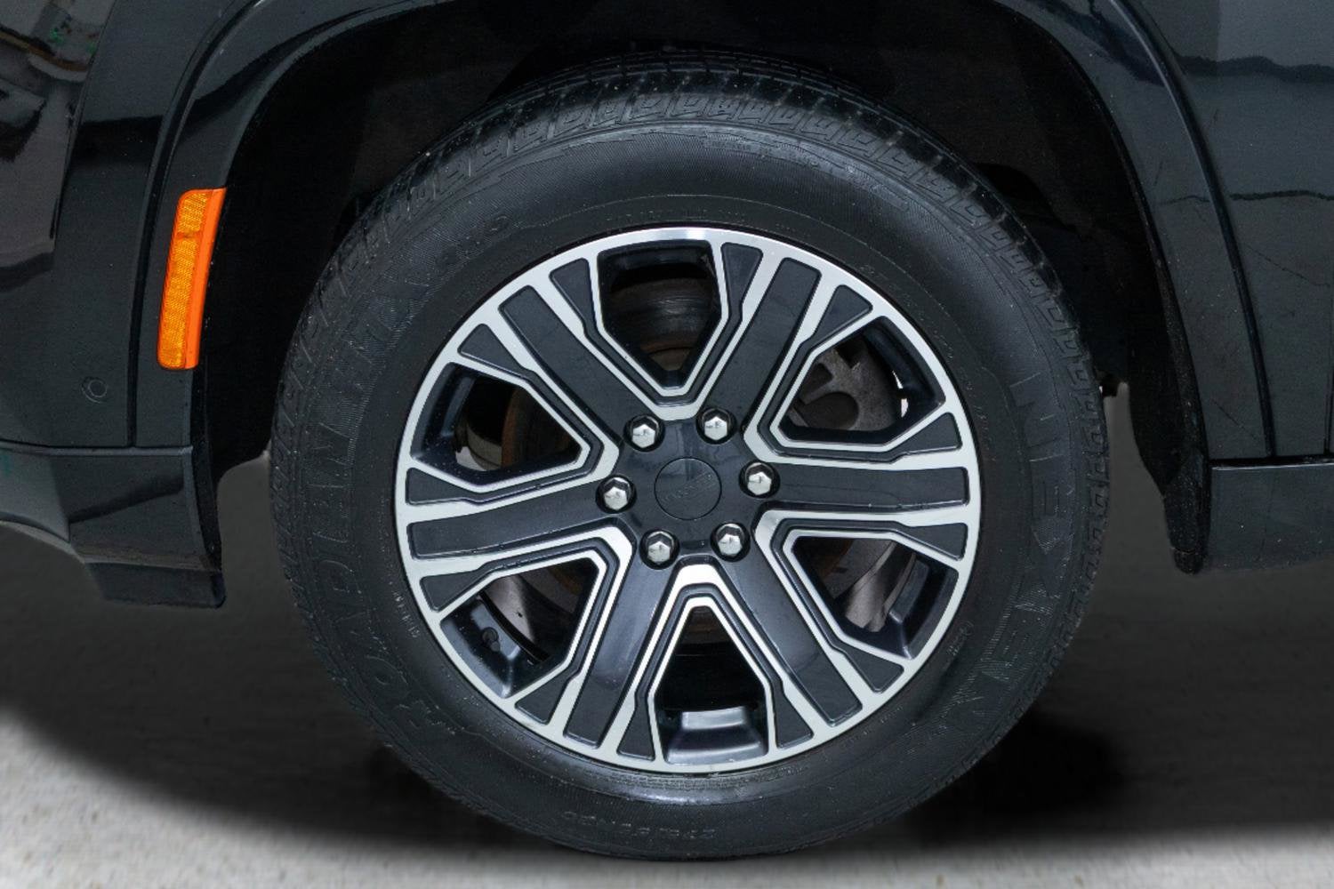 2023 Jeep Wagoneer Series II 4x4