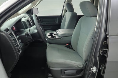 2017 RAM 1500 Express Quad Cab 4x4 6'4" Box