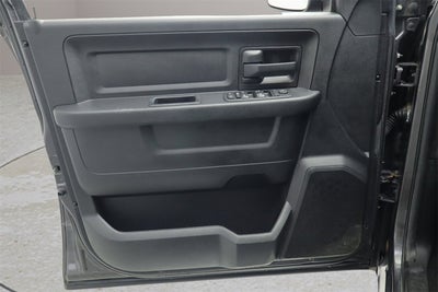 2017 RAM 1500 Express Quad Cab 4x4 6'4" Box