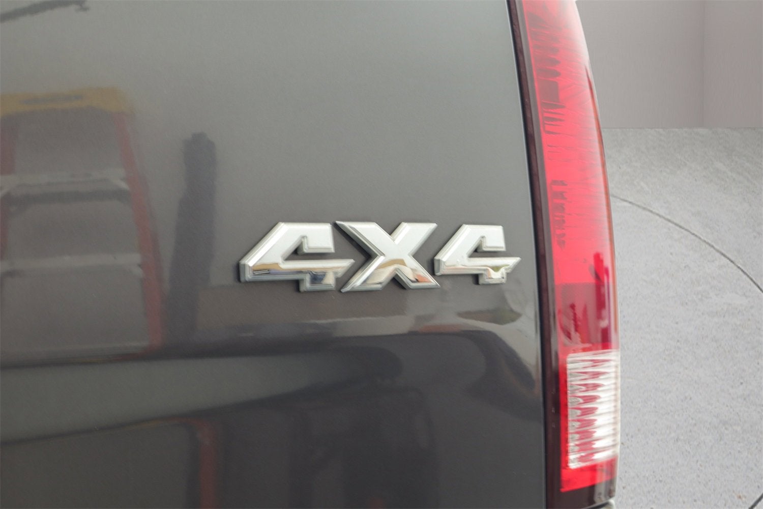 2017 RAM 1500 Express Quad Cab 4x4 6'4" Box