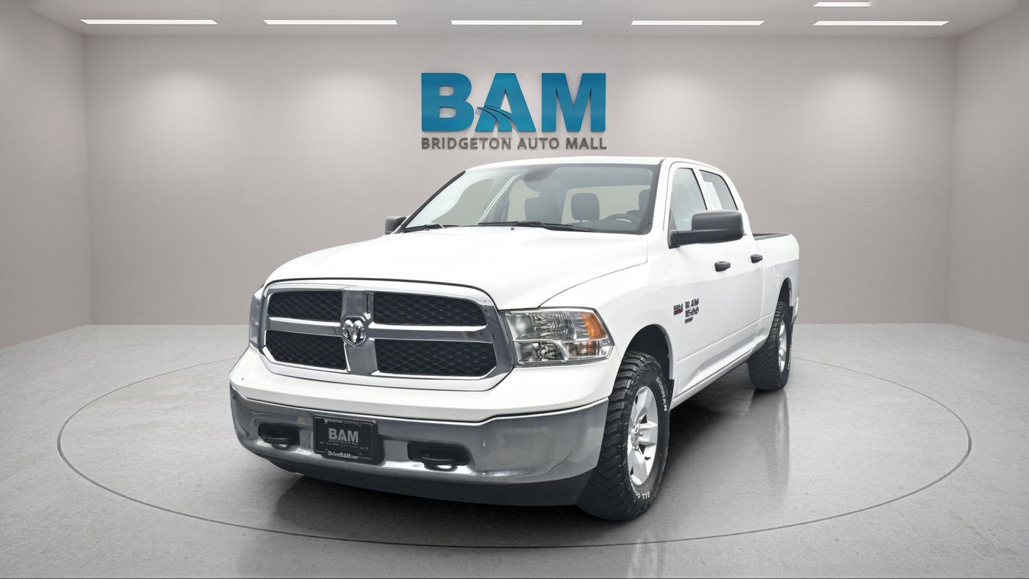 2022 RAM 1500 Classic SLT