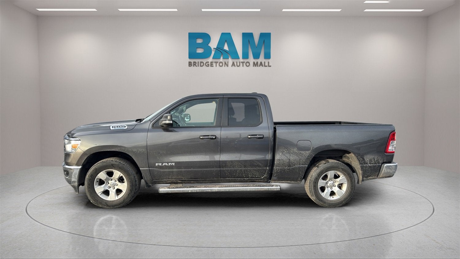 2022 RAM 1500 Big Horn Quad Cab 4x4 6'4" Box