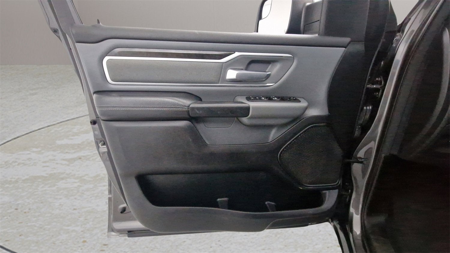 2021 RAM 1500 Big Horn Crew Cab 4x4 5'7" Box