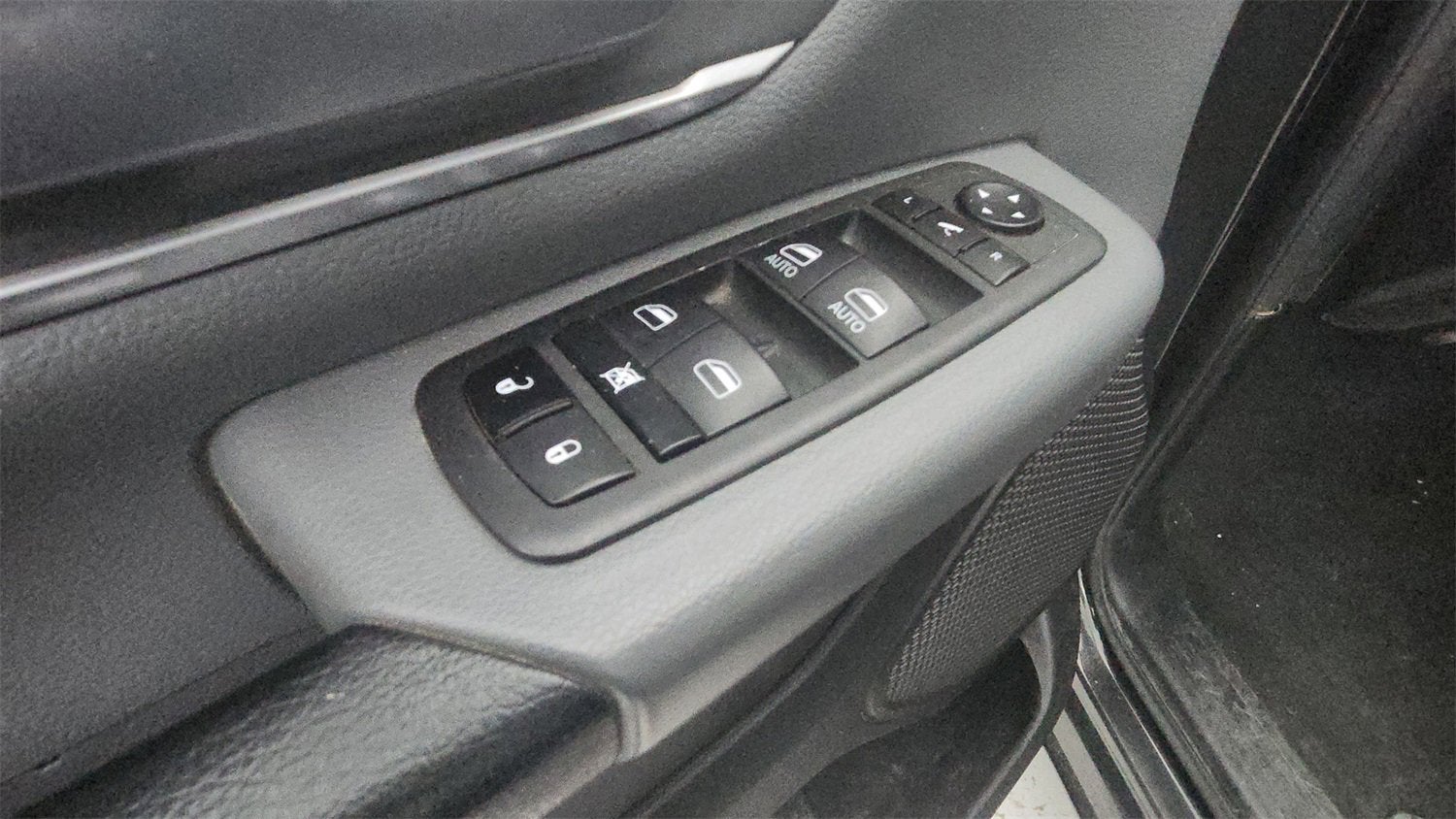 2022 RAM 1500 Lone Star Crew Cab 4x4 5'7" Box