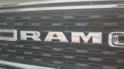 2022 RAM 1500 Lone Star Crew Cab 4x4 5'7" Box