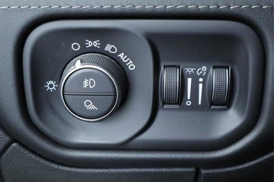 2023 RAM 1500 Limited Crew Cab 4x4 5'7" Box