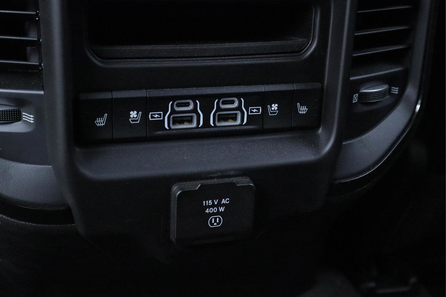 2023 RAM 1500 Limited Crew Cab 4x4 5'7" Box