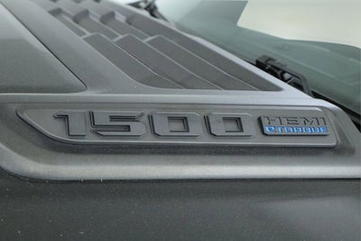 2023 RAM 1500 Limited Crew Cab 4x4 5'7" Box