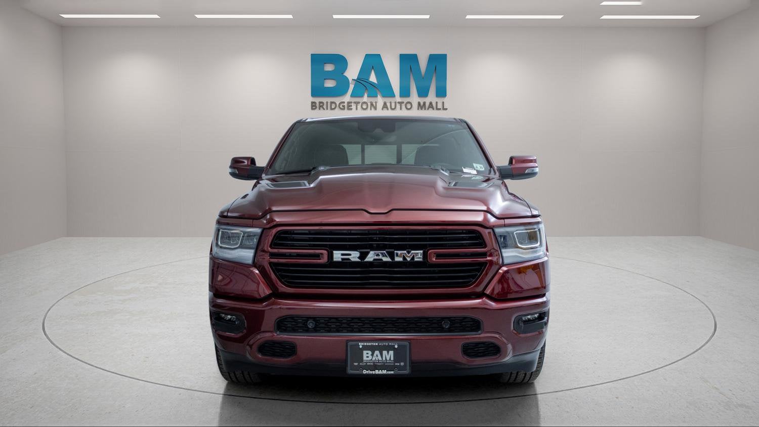 2024 RAM 1500 Laramie Crew Cab 4x4 5'7" Box