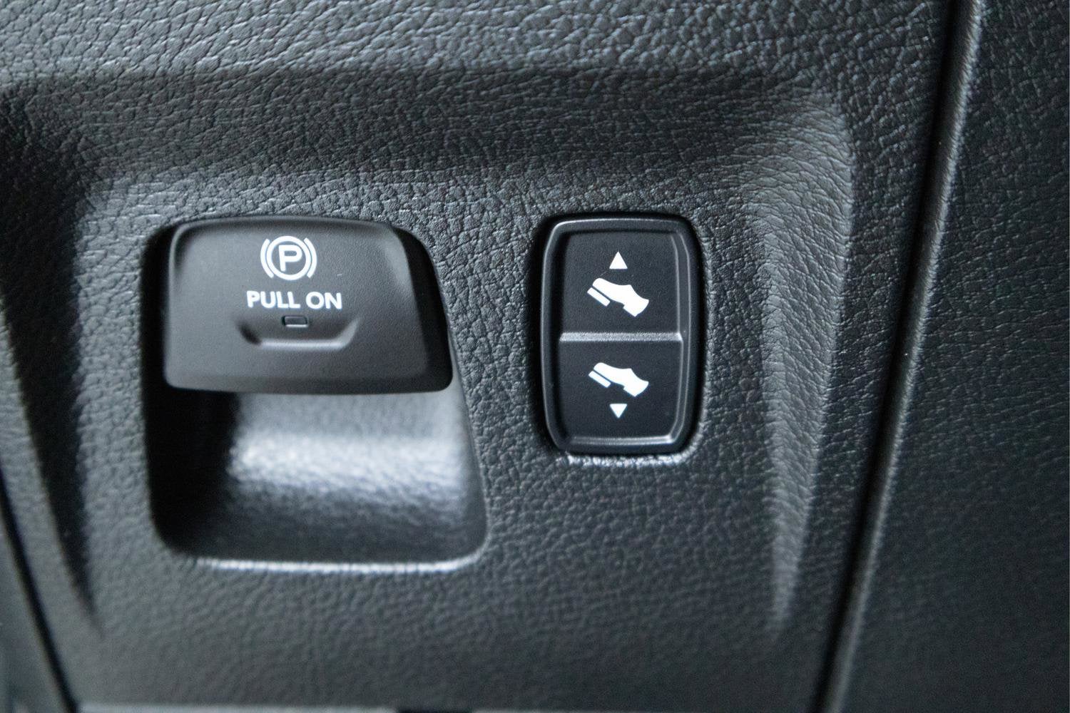 2024 RAM 1500 Laramie Crew Cab 4x4 5'7" Box