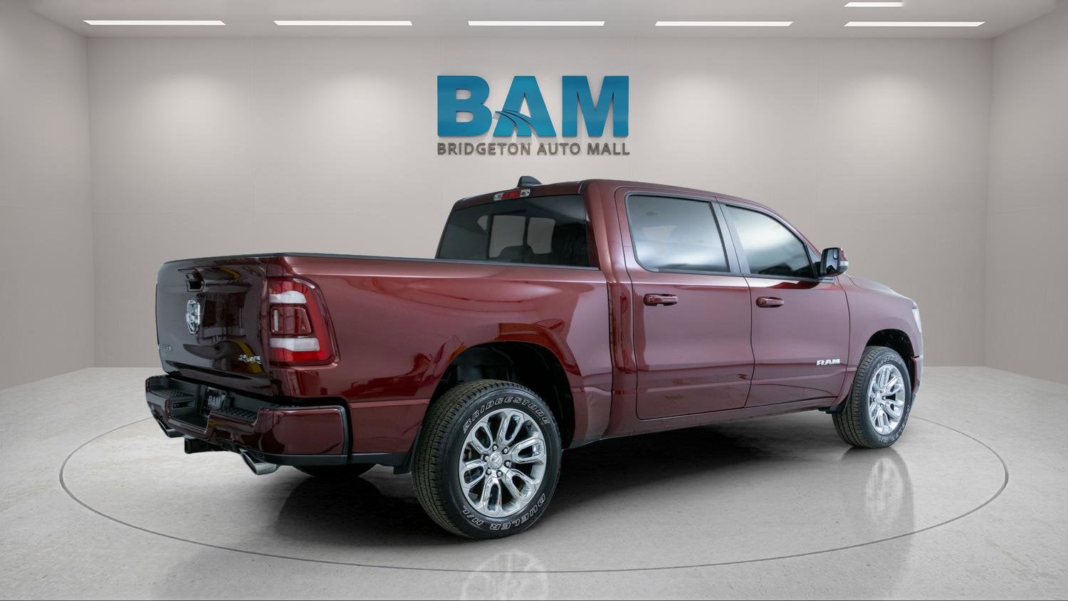 2024 RAM 1500 Laramie Crew Cab 4x4 5'7" Box