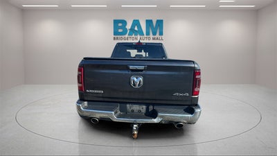 2019 RAM 1500 Laramie Crew Cab 4x4 5'7" Box