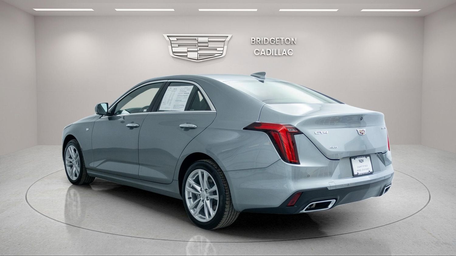 2023 Cadillac CT4 Luxury
