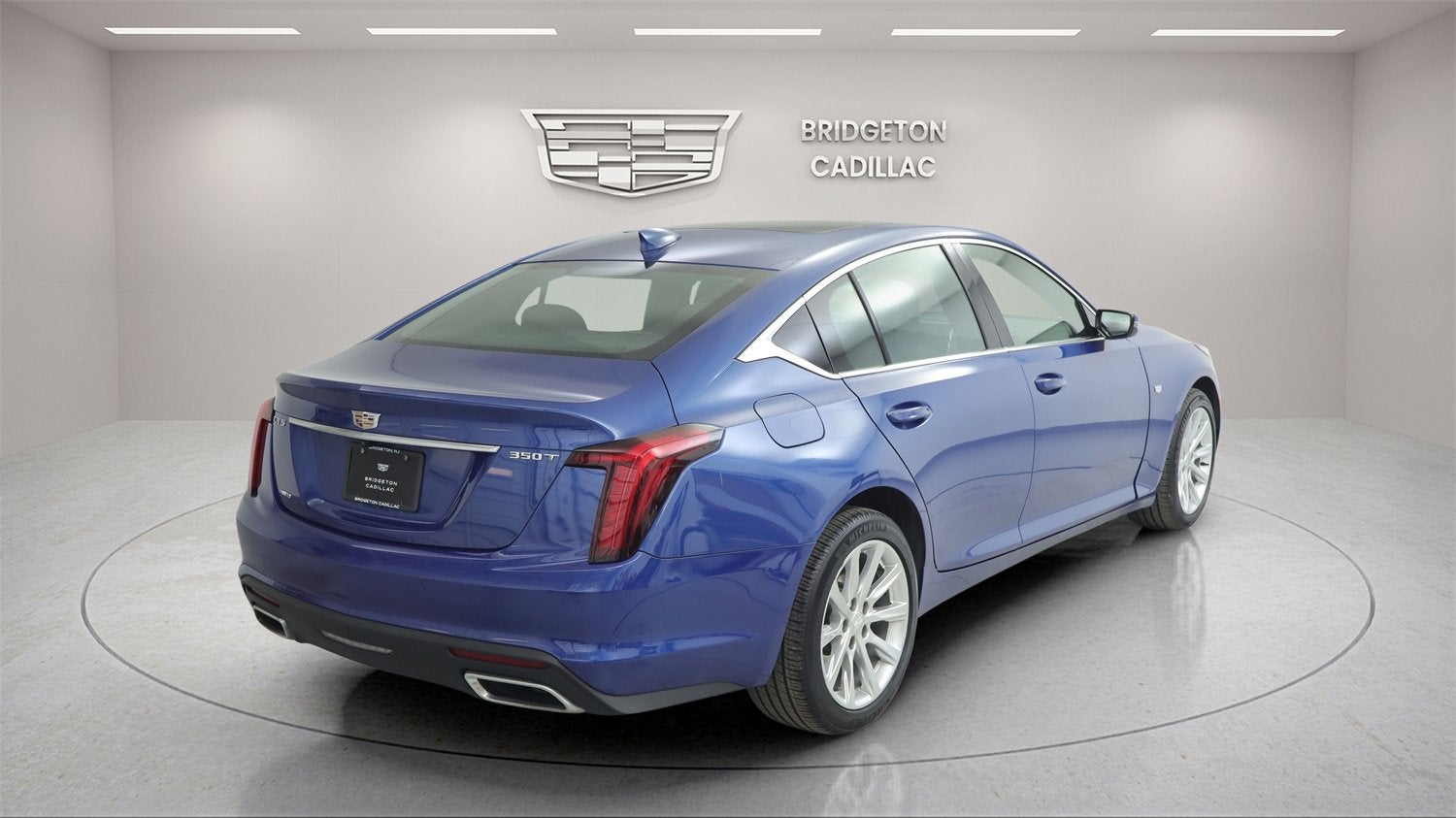 2023 Cadillac CT5 Luxury