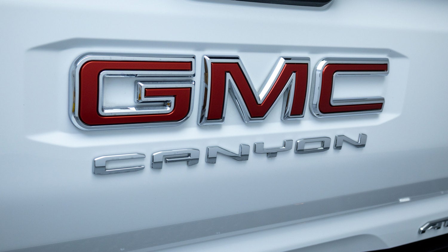 2023 GMC Canyon AT4