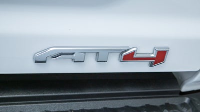 2023 GMC Canyon AT4