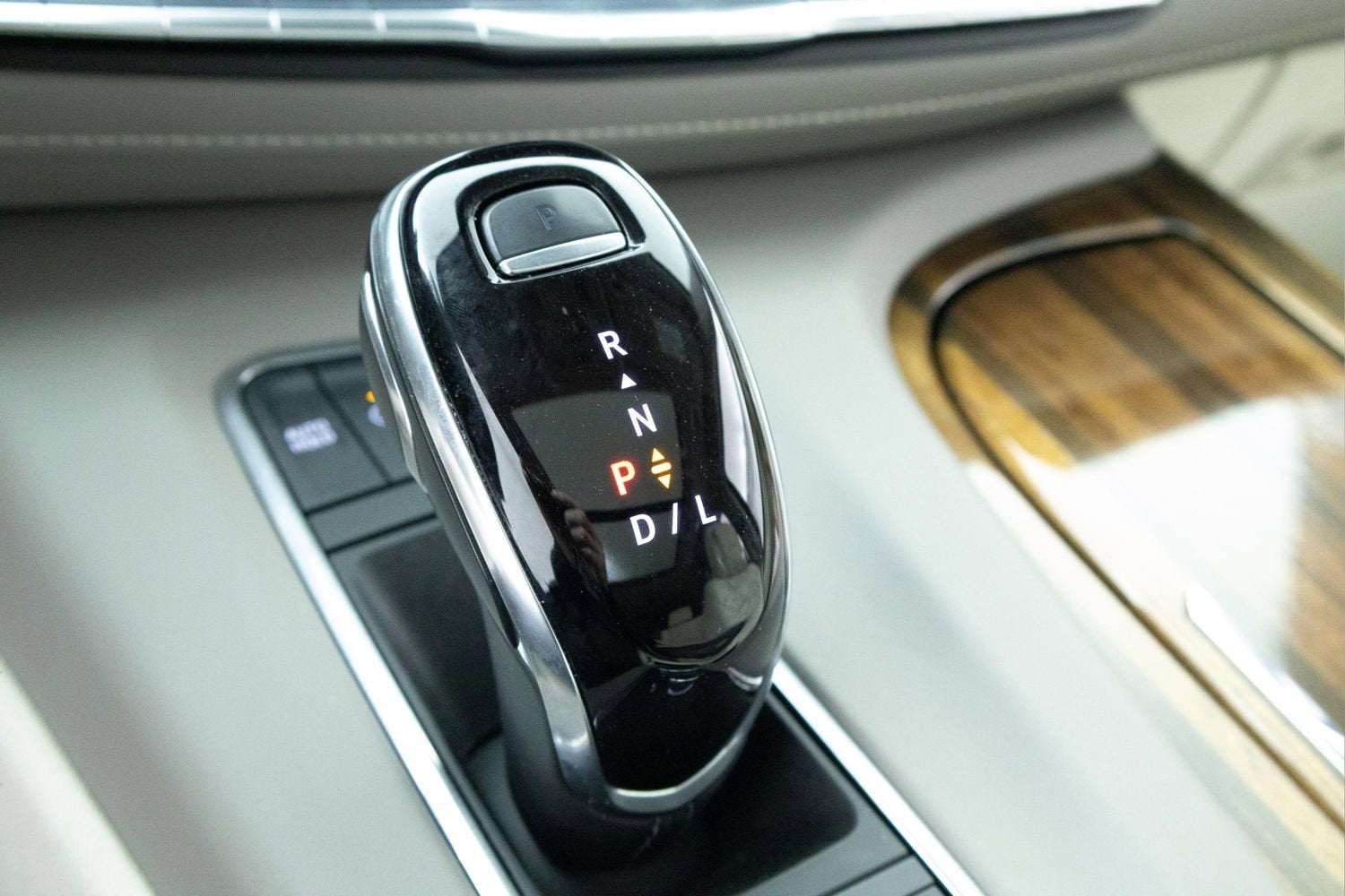 2024 Cadillac Escalade ESV Sport Platinum