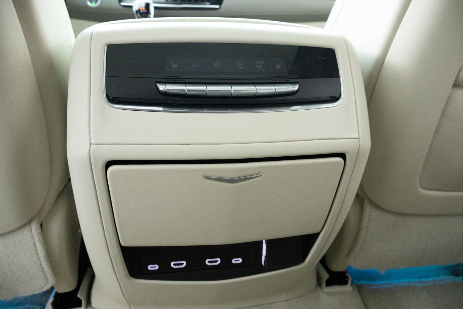 2024 Cadillac Escalade ESV Sport Platinum