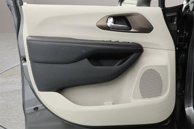 2019 Chrysler Pacifica Touring L