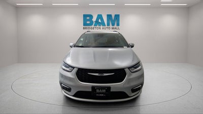 2023 Chrysler Pacifica Hybrid Pinnacle