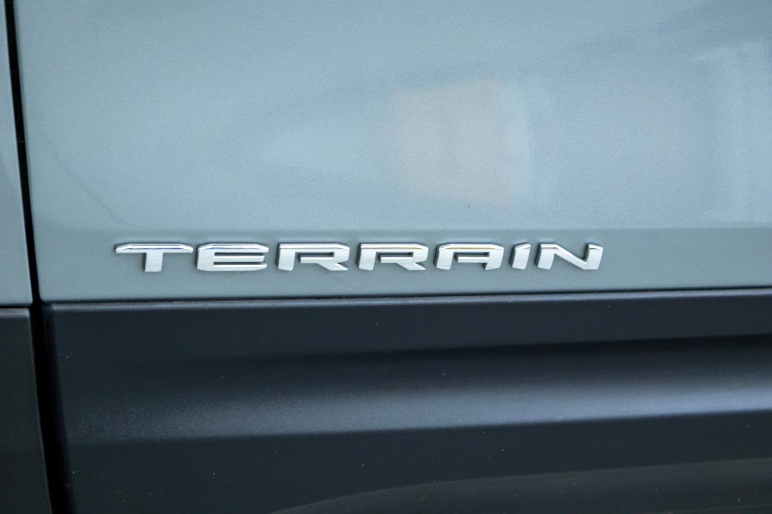 2023 GMC Terrain SLT