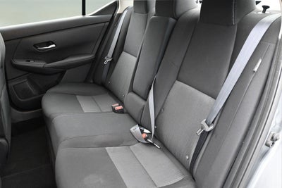 2022 Nissan Sentra SV Xtronic CVT