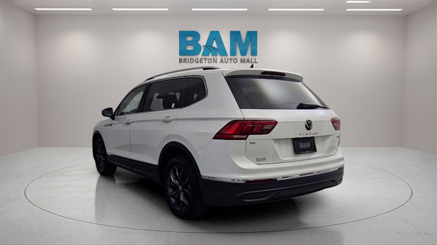 2023 Volkswagen Tiguan SE