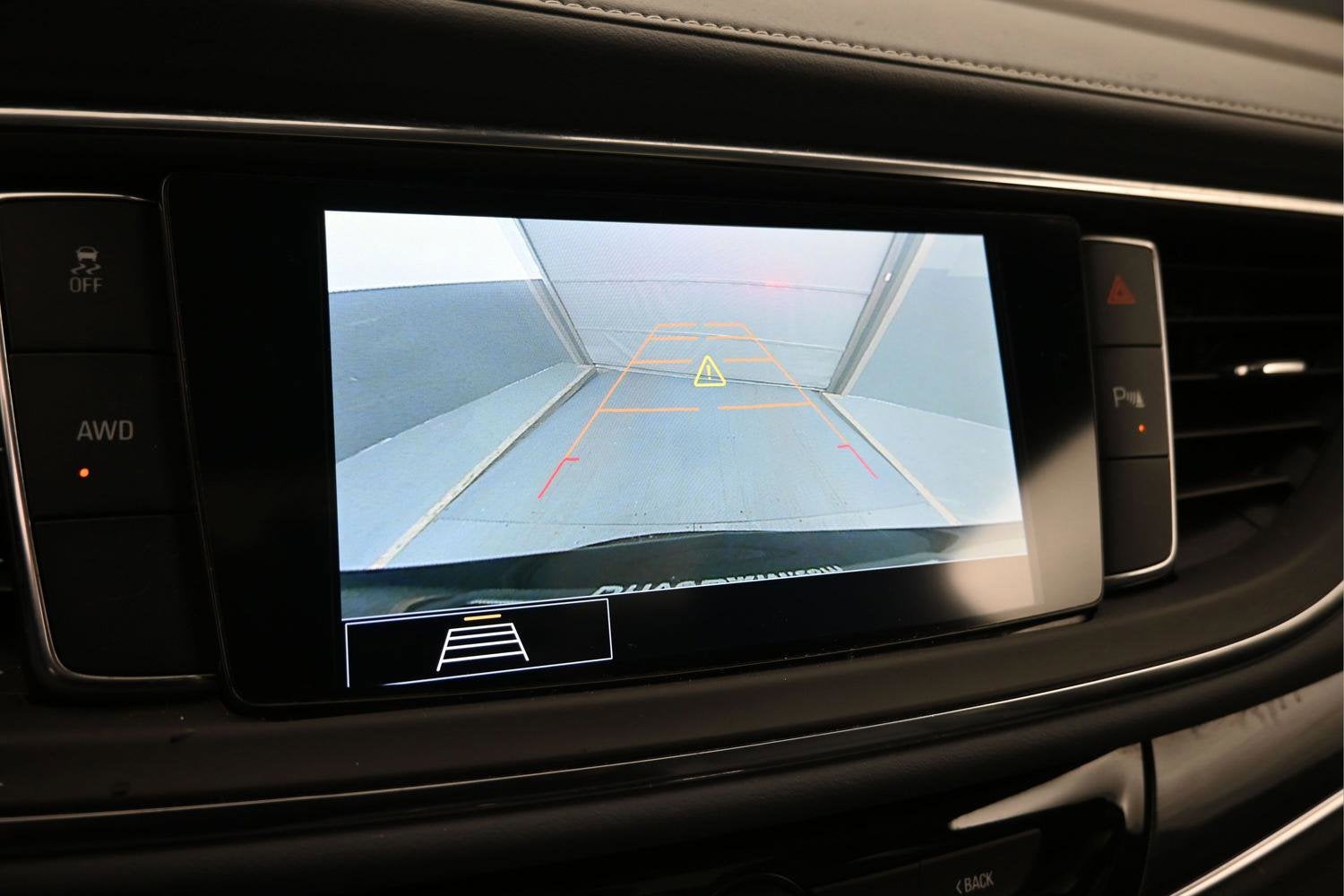 2021 Buick Enclave Essence