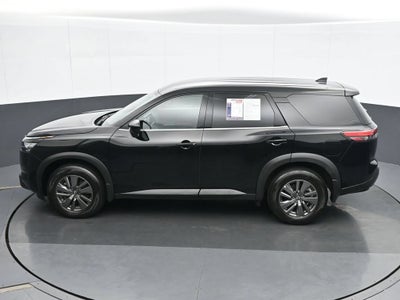 2025 Nissan Pathfinder S 4WD