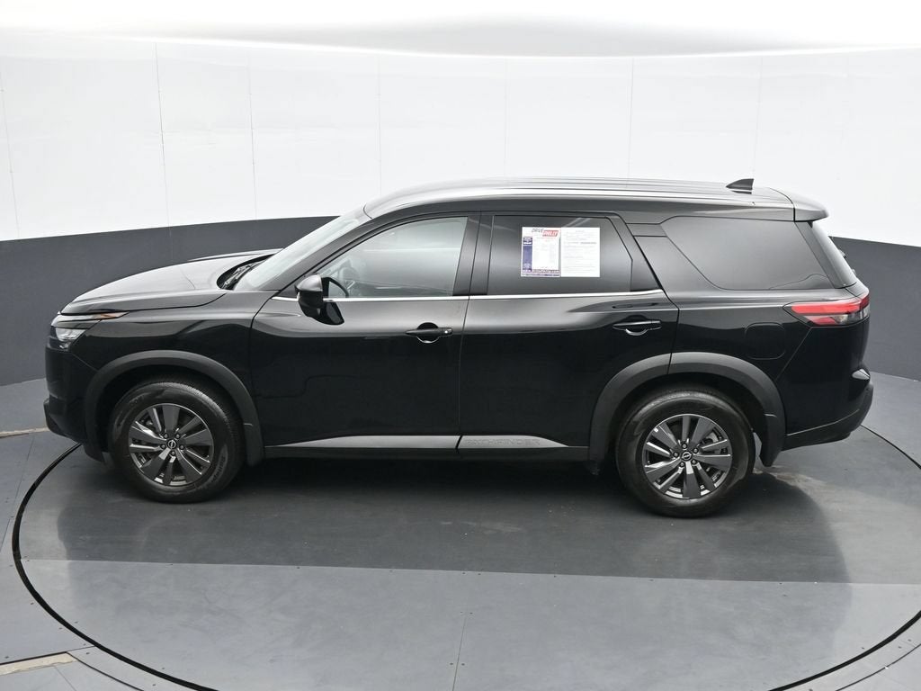 2025 Nissan Pathfinder S 4WD