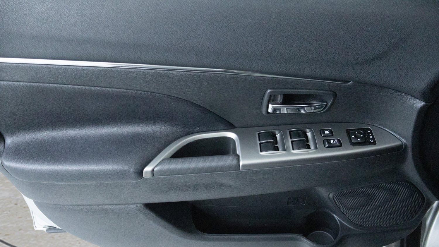 2024 Mitsubishi Outlander Sport S